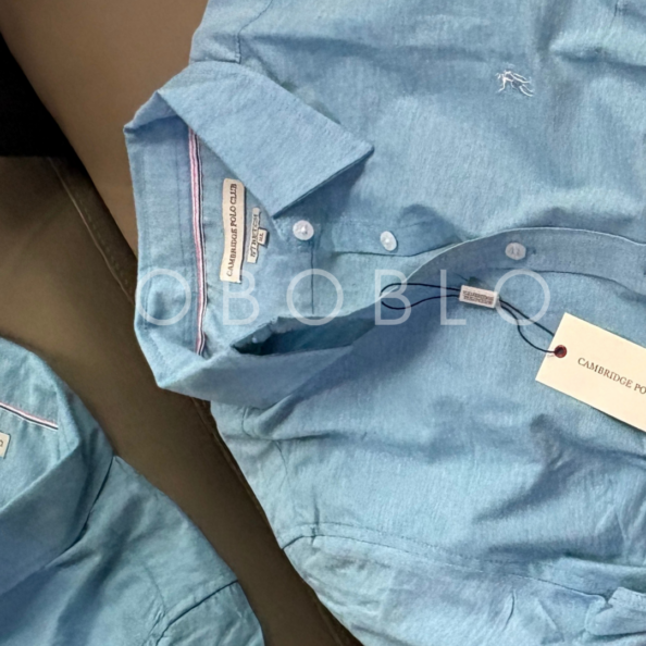 Celeste Pastel Cuello Alto