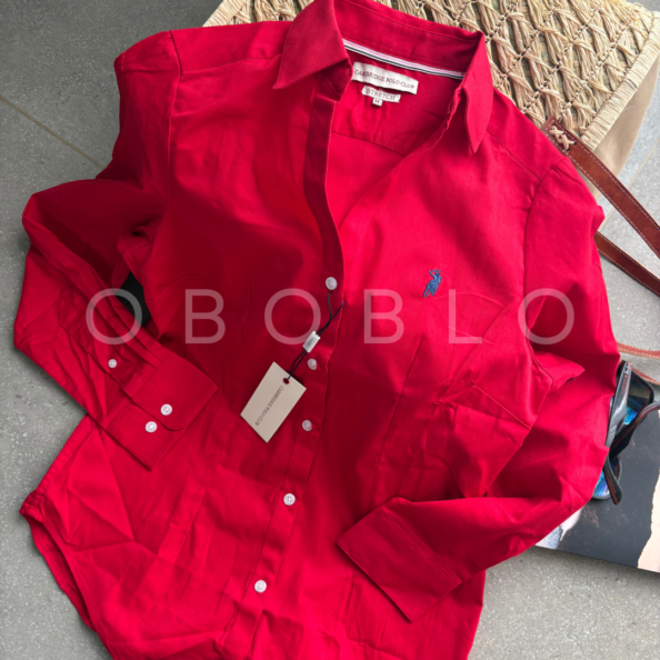 Roja🍒 Cuello V